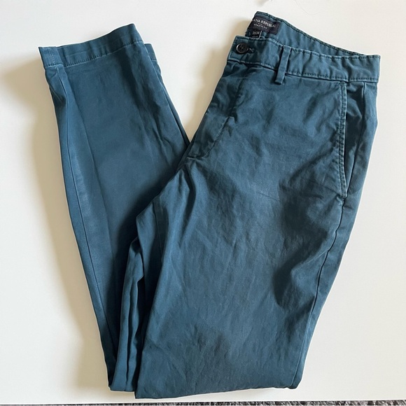 Banana Republic Men’s Chino Pants Athletic Fit Luxury Teal Chinos 31x34 Classic - Picture 14 of 14